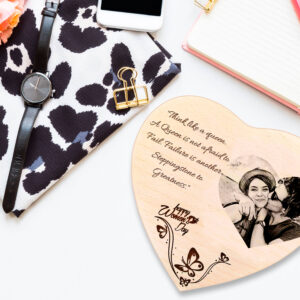 Women?s Day Gift Heart Shaped Engraved Personalized Plaque (6×6 inchs)